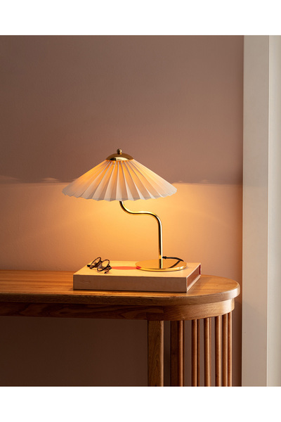 Madame Coco Miranda Abajur