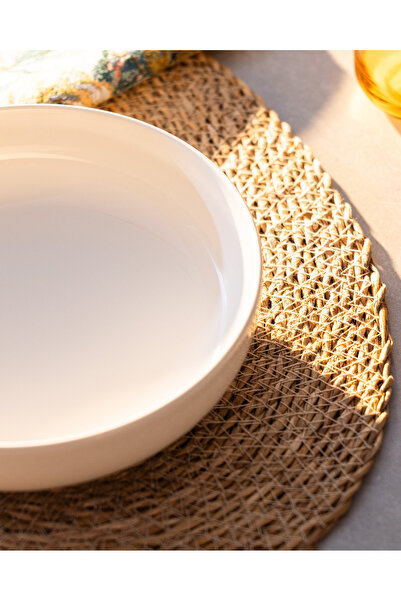 Madame Coco Cream Colored Grasse Dinner Plate