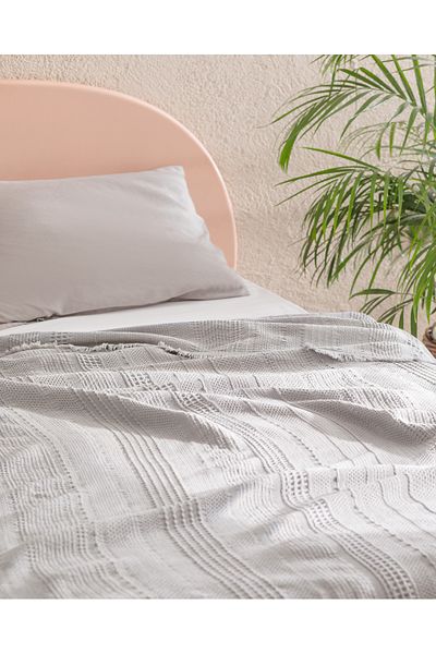 Madame Coco Lucille Double Bedspread - Comfortable and Stylish Design
