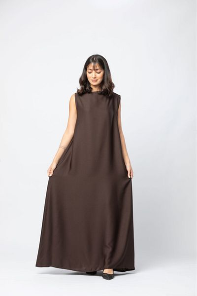 outline Brown dress under the abaya with blackberry fabric