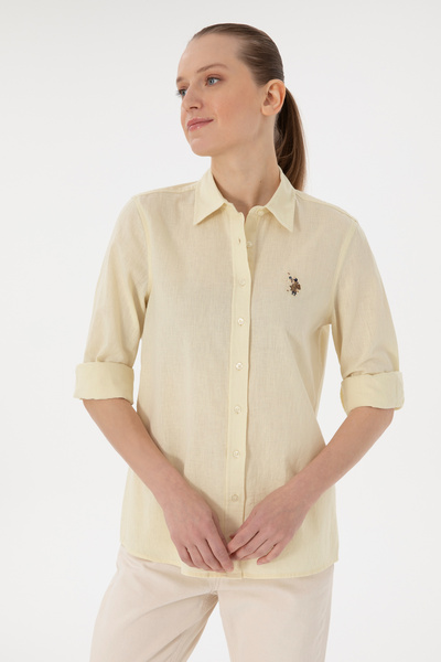 U.S. Polo Assn. قميص أساسي بأكمام طويلة من مزيج الكتان والليمون للنساء 502980...