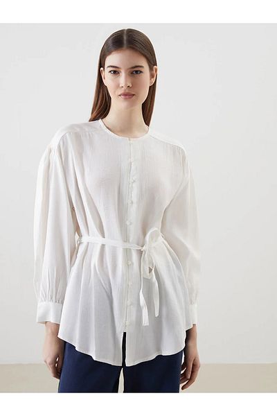 LC Waikiki LCW Modest Ecru سترة نسائية برقبة دائرية