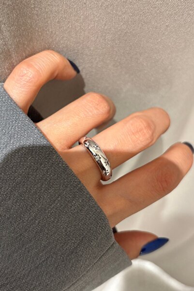 Lavian Accessories Yıldız Detaylı Bombeli Zirkon Taşlı Gümüş Ayarlanabilir Yüzük