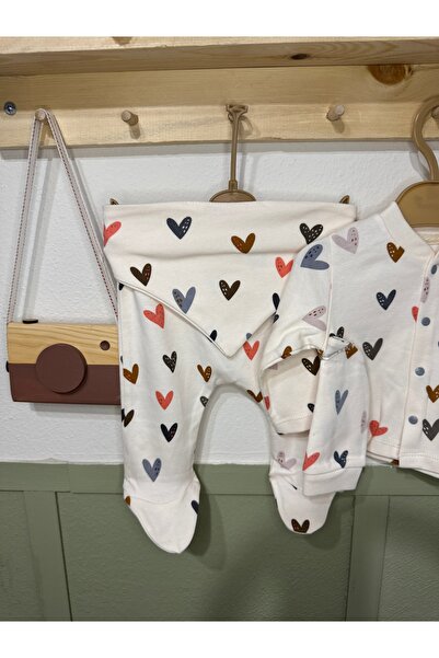 Store Heart 5-Piece Baby Girl Hospital Release