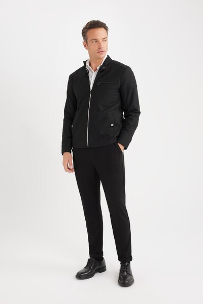 DeFacto Jogger-Doppelbein-Sommerhose aus bequemem, dehnbarem Stoff Y2651az25sp