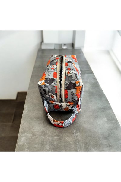 Moserini Patterned Makeup Bag and Travel Bag, Cosmetic Bag - Catlantis