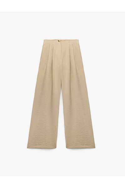 Koton Wide Leg Elastic Waist Buttoned Pleated Viscose Trousers