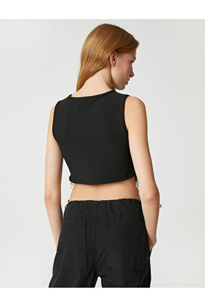 Koton Crop sportovec visící lesklý kámen podrobný krk posádky