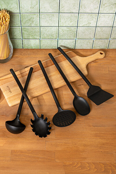 Emsan Fiesta 5 Piece Service Set - Black
