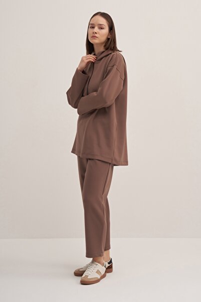 EBU Prive Women's Scuba Straight Cut Trousers Brown