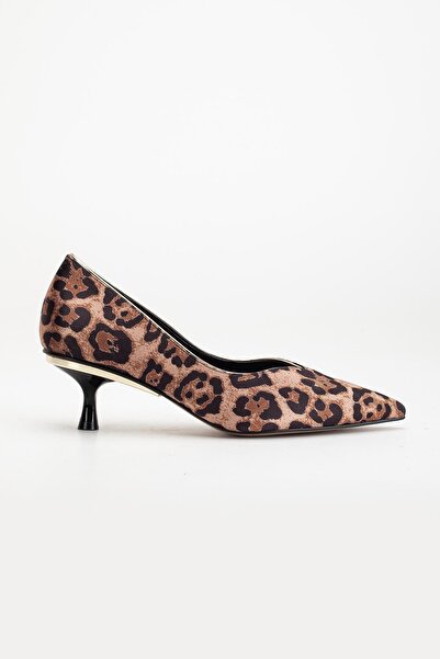 Dilimler Ayakkabı Large Size Faux Leather V-Faced Leopard Women's Low Heeled Shoes
