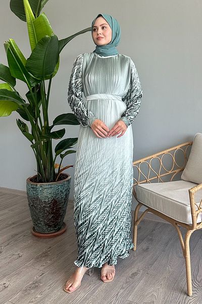 InStyle Mint Chiffon Dress with Skirt and Sleeve Pattern