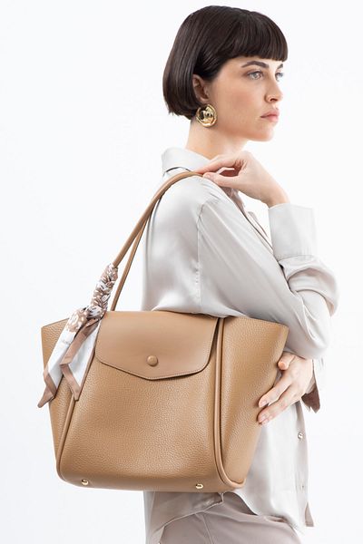 Matthew Cox Women's Shoulder Bag, Camel Byn2361