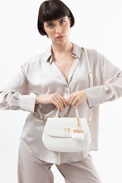 Matthew Cox Women's Handbag White Byn2343