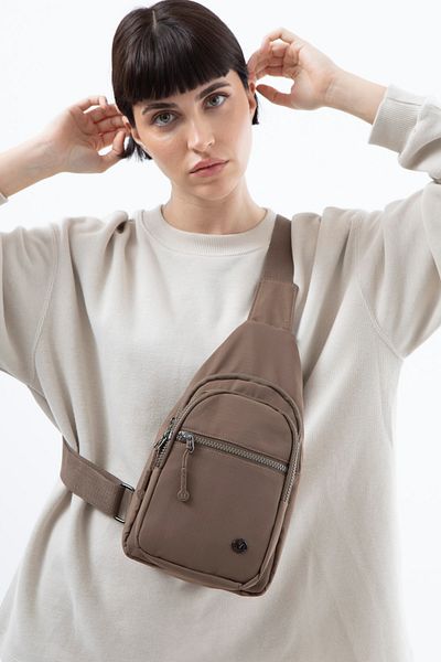 Matthew Cox Women's Body Bag Camel Byn2392