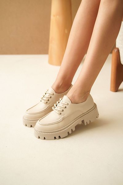 GOFFSHOES Дамски мокасини с връзки Nuno в телесен цвят