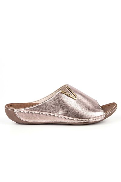 Muya شبشب نسائي بنعل تشريحي