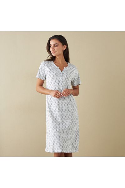 FAV All-Over Print Sleepshirt with Short Sleeves