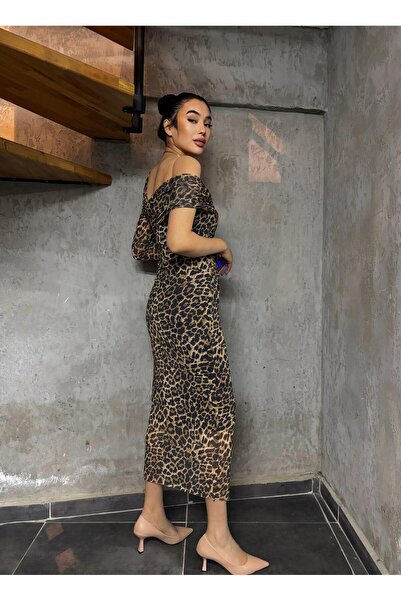 İNSUEL TEK OMUZ KAYIK YAKA LEOPAR TÜL ELBİSE