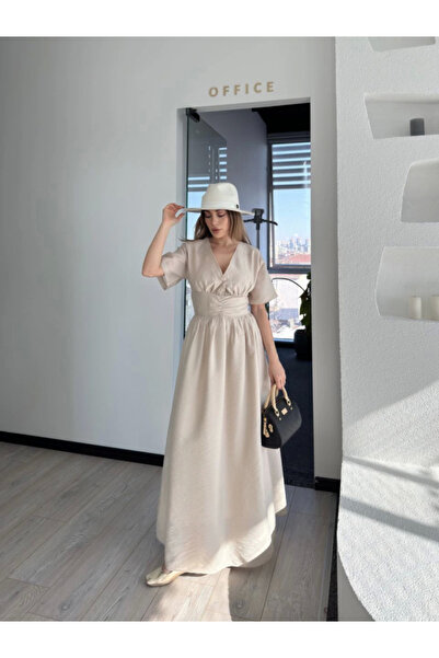 The Bold Brand    فستان طويل بأكمام قصيرة - أوف وايت