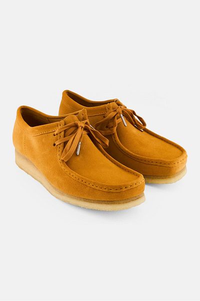 CLARKS Men Wallabee Lace Up Shoes, Mustard