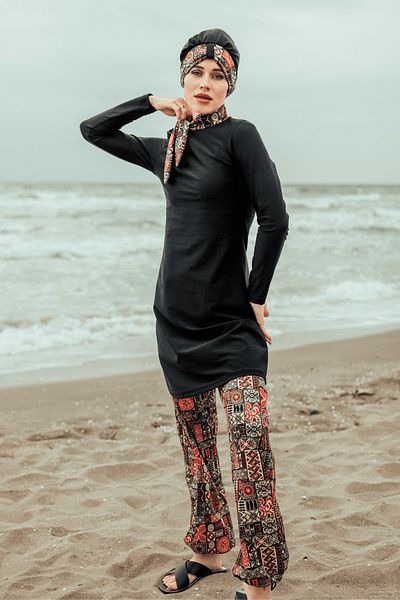 İYİBU Women's 4 Piece Hijab Swimsuit - Wide Leg, Quick Dry, Stretchy and Stylish Design