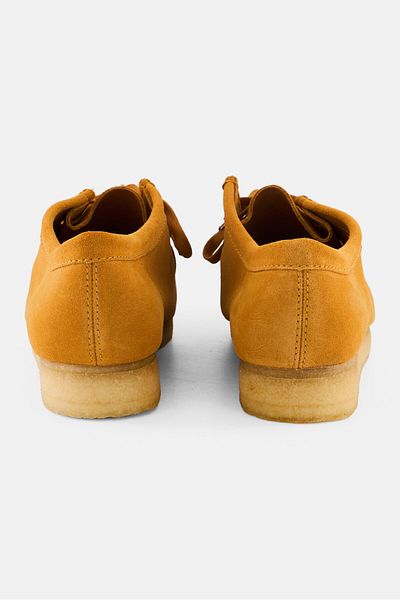 CLARKS Men Wallabee Lace Up Shoes, Mustard