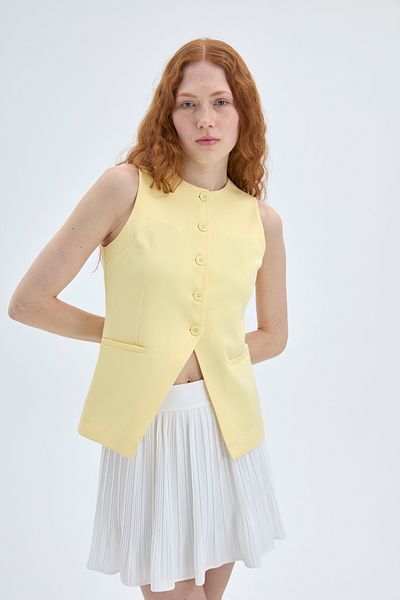 Quzu Yellow V-Line Sleeveless Vest - Buttoned