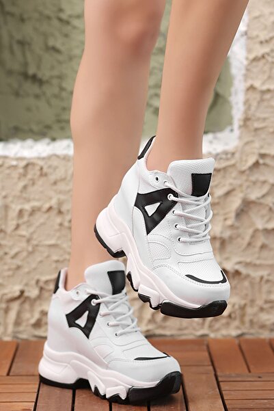 Madam Tarz برلين سر الحشو الرياضة الوحيدة