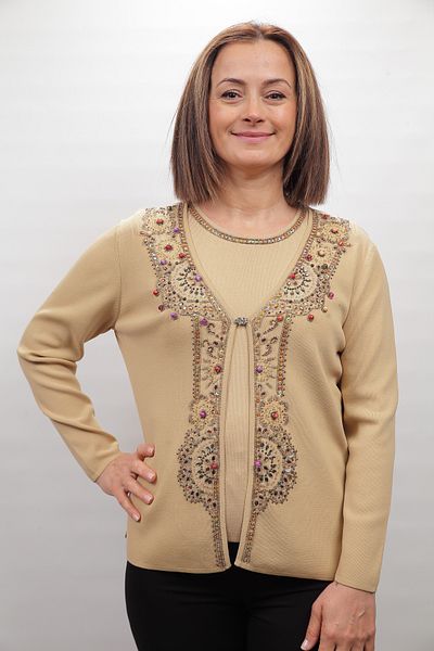 Sude Women's Plus Size Handwork Knitwear Suit Beige 6532