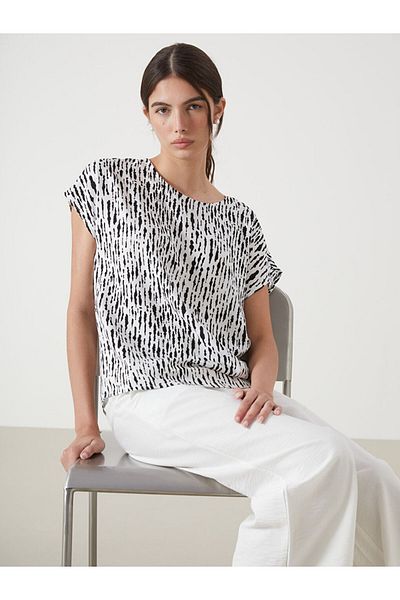 LC Waikiki Lcw Eco Ecru Crew Neck Patterned Women's Blouse