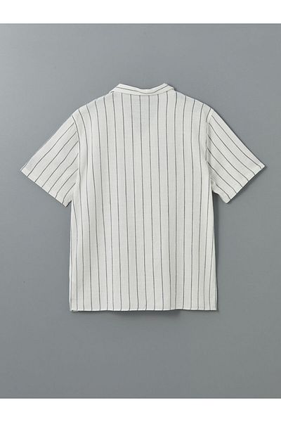 LC Waikiki Νέα σεζόν Regular Fit Κοντομάνικο ριγέ ανδρικό πουκάμισο S5FD82Z8