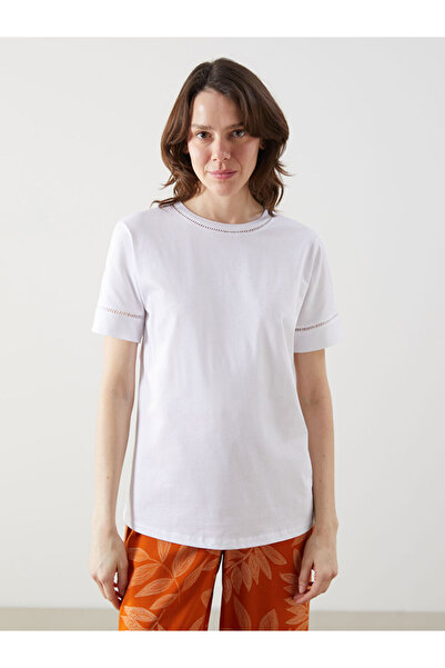 LC Waikiki RMZ GİYİM FARKIYA تي شيرت نسائي بياقة روبا