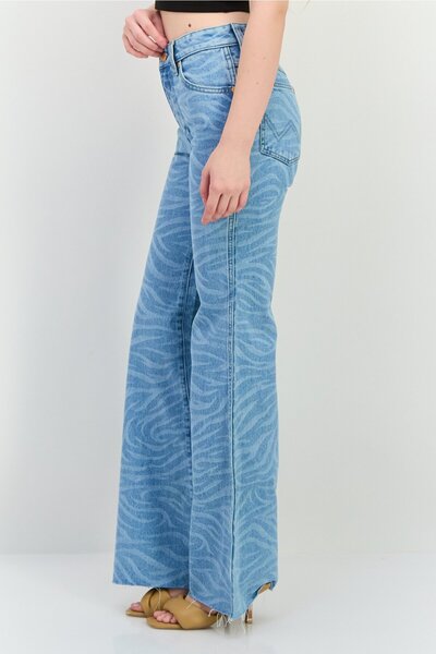 WRANGLER Women Regular Fit Mid Rise Wide Leg No Stretch Jeans, Light Blue