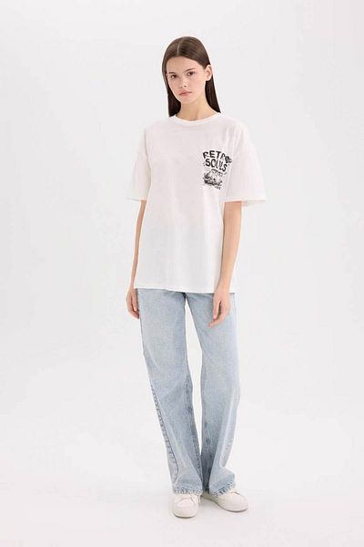 DeFacto Oversize Wide Fit Crew Neck Ecru Women's T-Shirt D9612Ax/Wt32