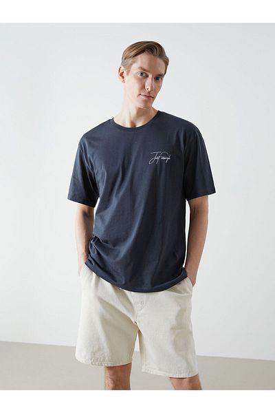 LC Waikiki New Season Crew Neck Κοντό μανίκι εμπριμέ χτενισμένο βαμβακερό ανδρικό Tisort - S5JB36Z8