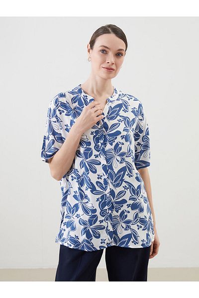 LC Waikiki Grace Navy Blue Crew Neck Floral Women's Shirt