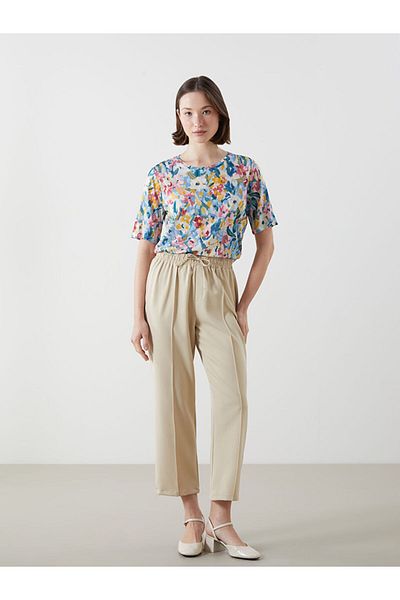 LC Waikiki LCW Damen-T-Shirt mit Rundhalsausschnitt und Blumenmuster