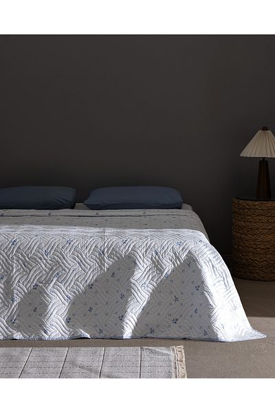 Madame Coco Dace King Size Printed Bedspread - Blue