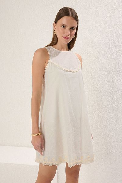Trendyol Collection Ecru Floral Mini Woven Dress Twoss25El00432