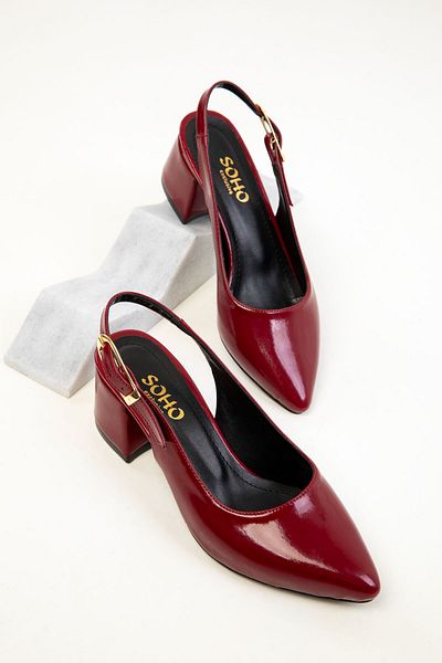 SOHO Klassische Damenschuhe mit Absatz aus bordeauxrotem Lackleder 20379