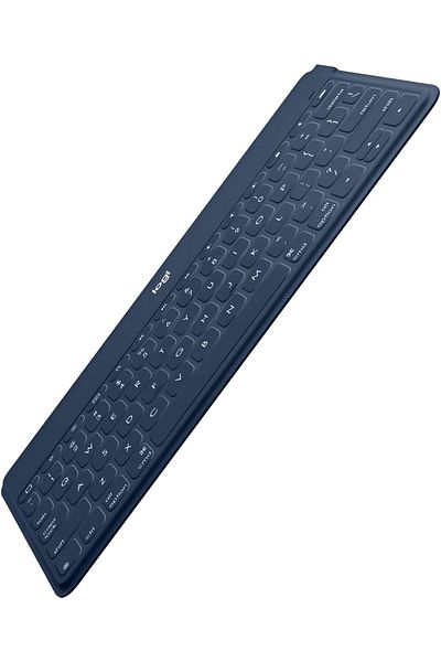 logitech لوحة مفاتيح لاسلكية بتقنية البلوتوث من Keys-To-Go لأجهزة iPhone وiPad والهواتف الذكية والكمبيوتر اللوحي وWindows وApple