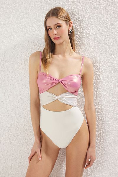 LILYROSE Detailně vystřižené plavky bez ramínek z kovové tkaniny