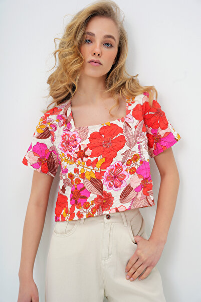 Trend Alaçatı Stili Női korall négyzet gallér mintás csavart szőtt blúz ALC-X13794