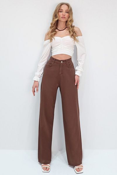 Trend Alaçatı Stili Dámské hnědé kalhoty s vysokým pasem, pěti kapsami, široké nohavice, letní gabardénové kalhoty ALC-X13761