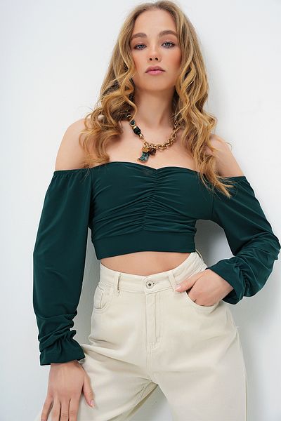Trend Alaçatı Stili Γυναικείο Emerald Green Kiss γιακάς μπροστά Shiring Crop Sandy Μπλούζα ALC-X13742