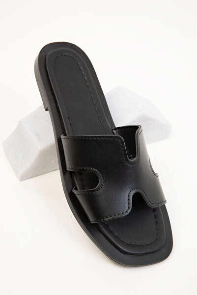 SOHO Papuci negri pentru femei 20343