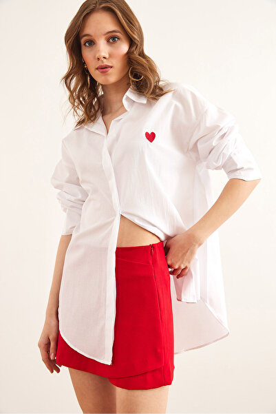 Olalook Cămașă oversize cu inimă albă pentru femei, cu broderie ascunsă GML- 19001295