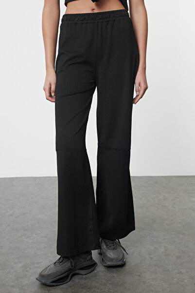 Trendyol Collection Μαύρο αθλητικό παντελόνι Scuba Fabric - THMAW25EA00004