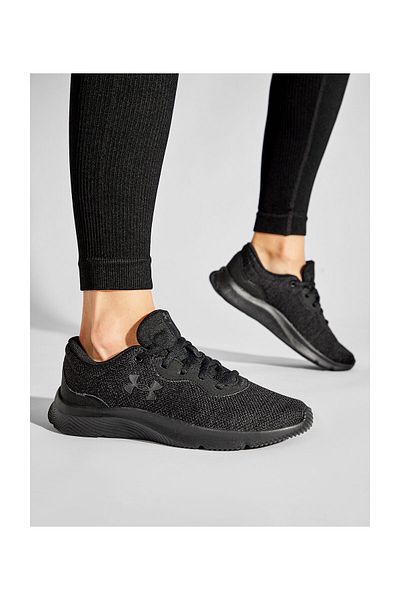 Under Armour Černé dospělé běžecké boty